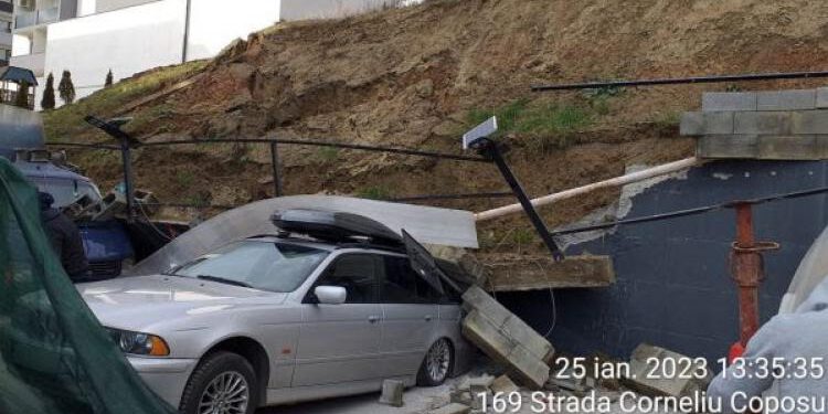 sprijin cluj crollo muri di sostegno collapse walls